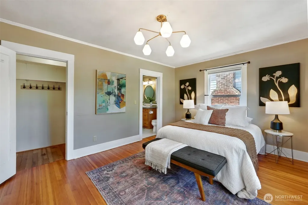 10327 Stone Avenue N Seattle WA 98133