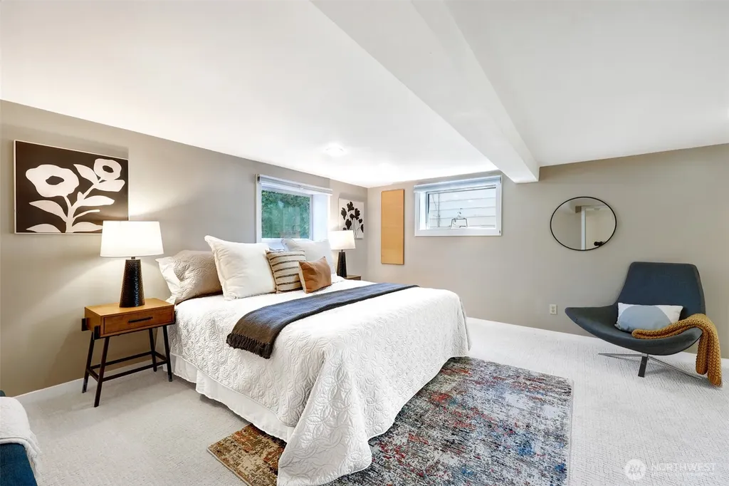 10327 Stone Avenue N Seattle WA 98133