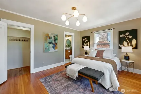 10327 Stone Avenue N Seattle WA 98133