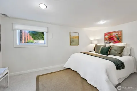 10327 Stone Avenue N Seattle WA 98133