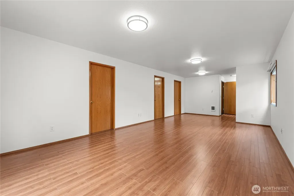 2616 130th Street NE Seattle WA 98125