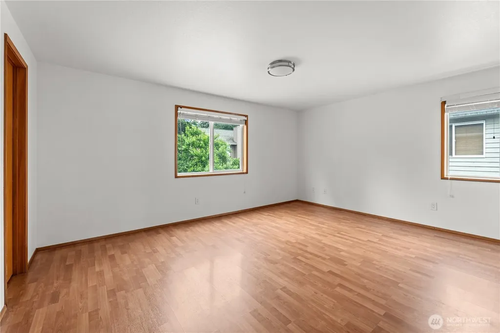 2616 130th Street NE Seattle WA 98125