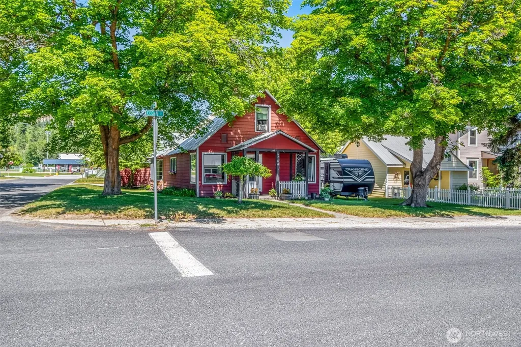 604 Cedar Street Leavenworth WA 98826