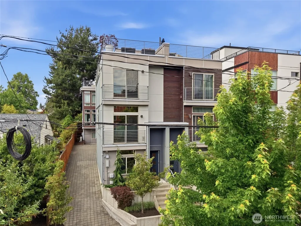 316 NW 41st Street Seattle WA 98107