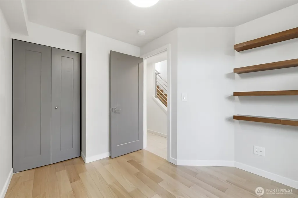 316 NW 41st Street Seattle WA 98107