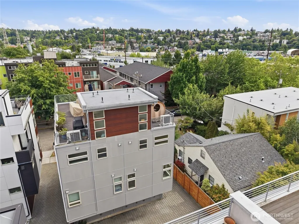316 NW 41st Street Seattle WA 98107