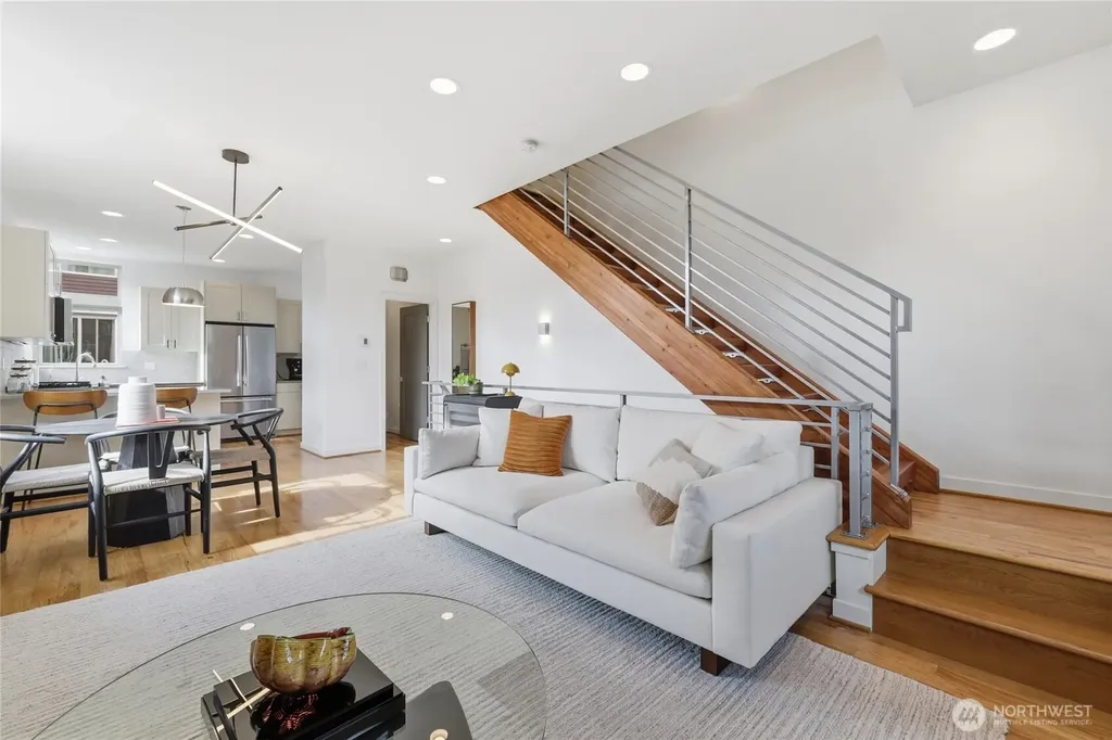 316 NW 41st Street Seattle WA 98107