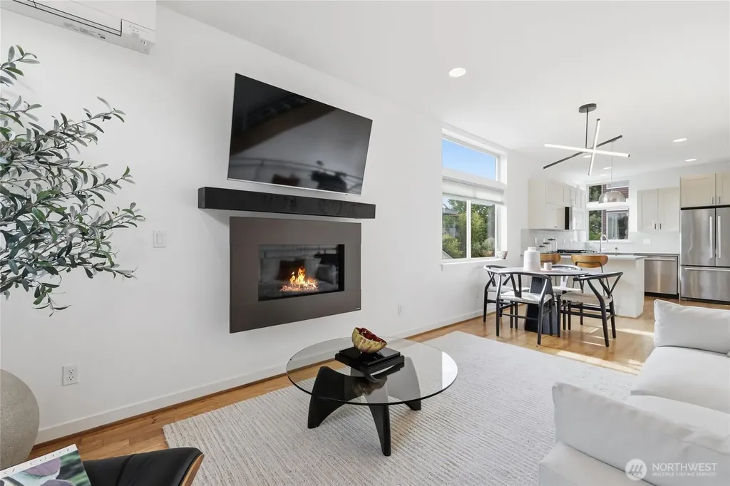316 NW 41st Street Seattle WA 98107