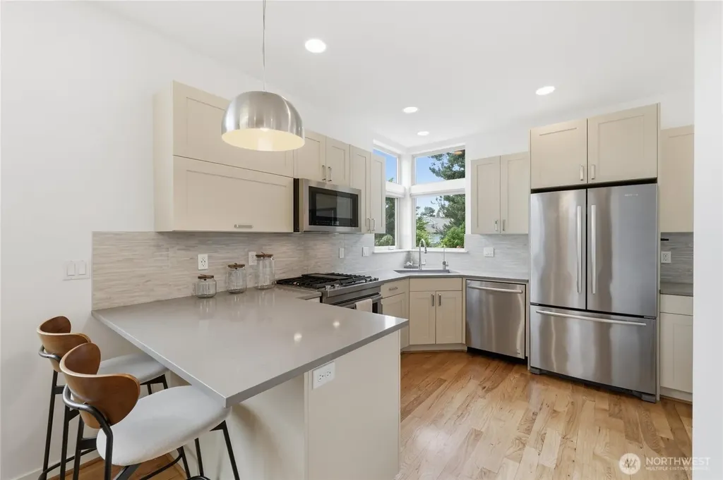 316 NW 41st Street Seattle WA 98107