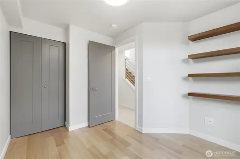 316 NW 41st Street Seattle WA 98107