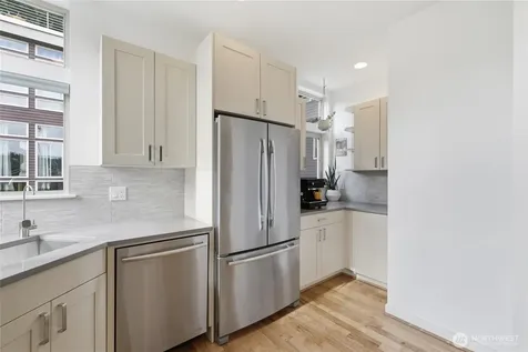 316 NW 41st Street Seattle WA 98107