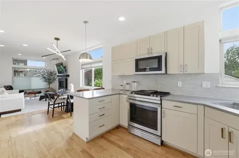 316 NW 41st Street Seattle WA 98107