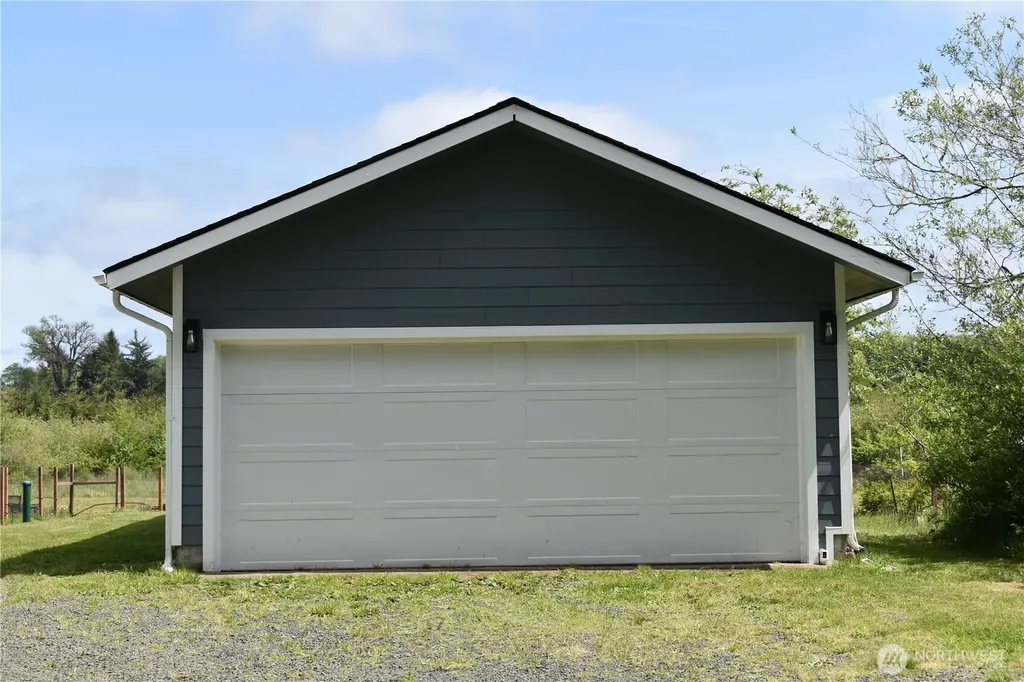 1518 Ocean Beach Road Hoquiam WA 98550