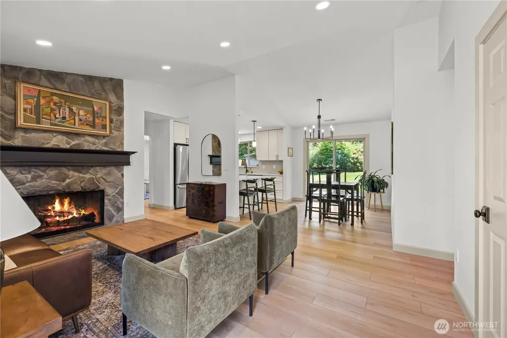 16516 133rd Place SE Renton WA 98058
