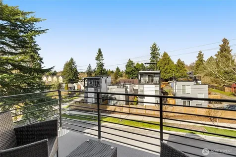 1407 N 103rd Street Seattle WA 98133