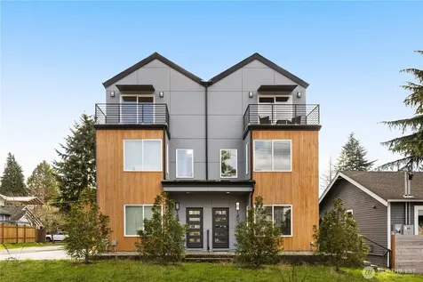 1407 N 103rd Street Seattle WA 98133