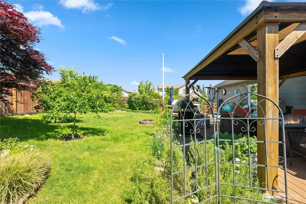 27818 71st Avenue NW Stanwood WA 98292