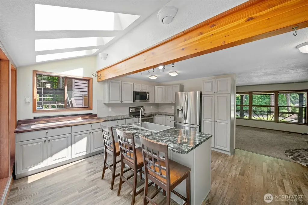 211 E Aycliffe Drive Shelton WA 98584