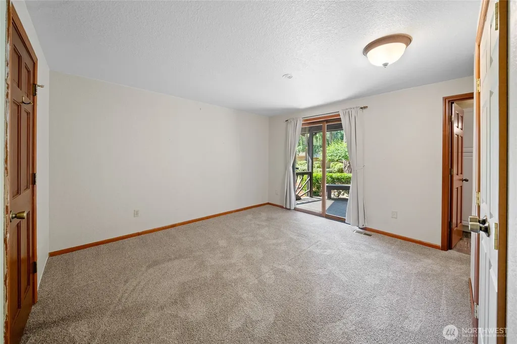 211 E Aycliffe Drive Shelton WA 98584