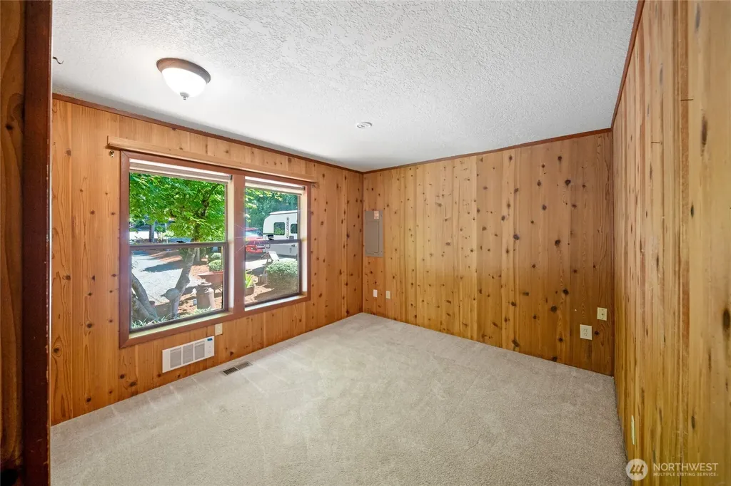 211 E Aycliffe Drive Shelton WA 98584