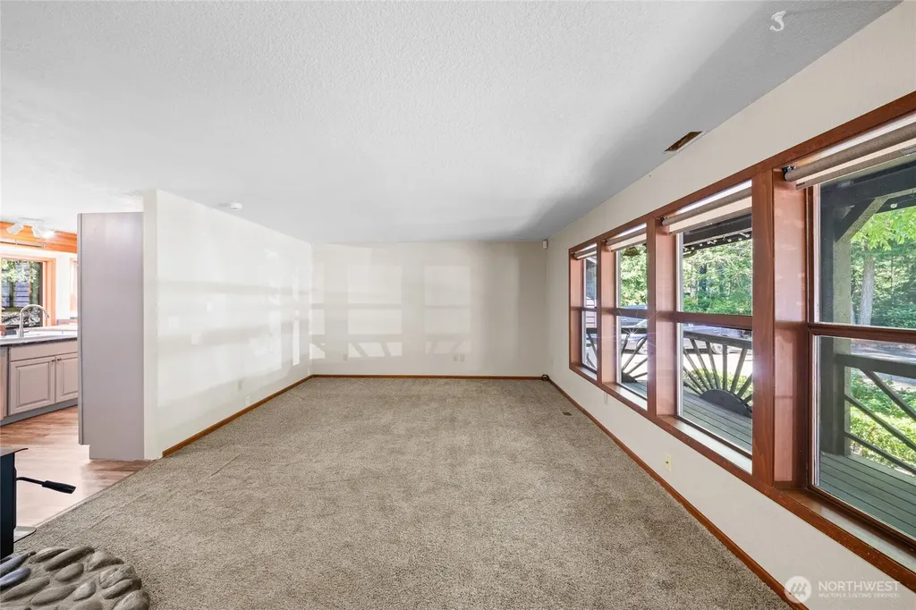 211 E Aycliffe Drive Shelton WA 98584