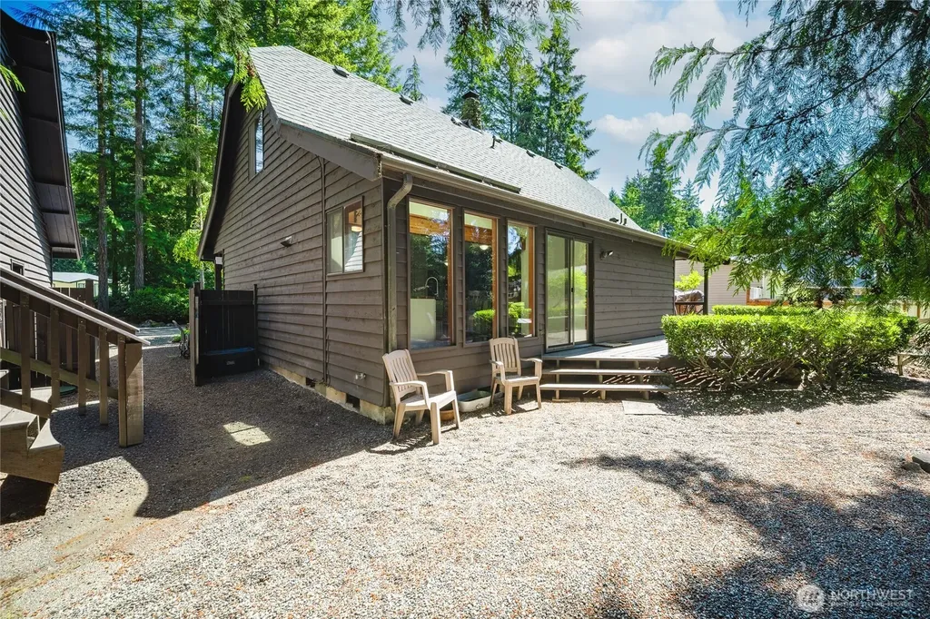 211 E Aycliffe Drive Shelton WA 98584