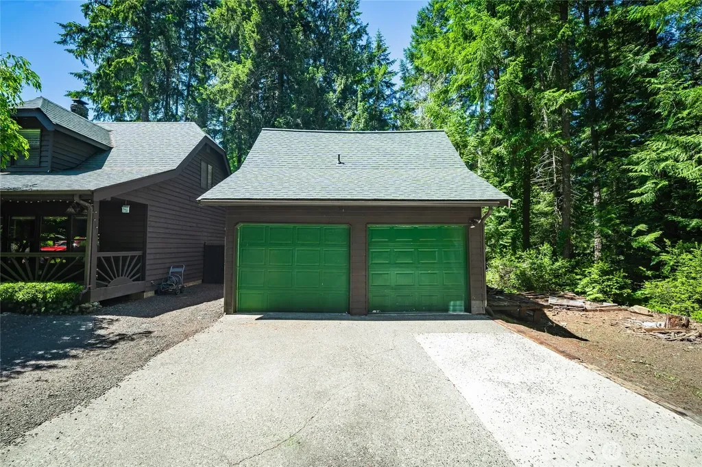 211 E Aycliffe Drive Shelton WA 98584