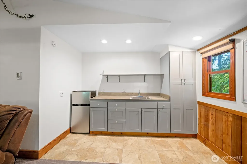 211 E Aycliffe Drive Shelton WA 98584