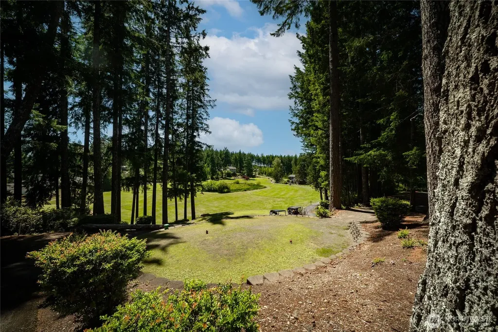 211 E Aycliffe Drive Shelton WA 98584