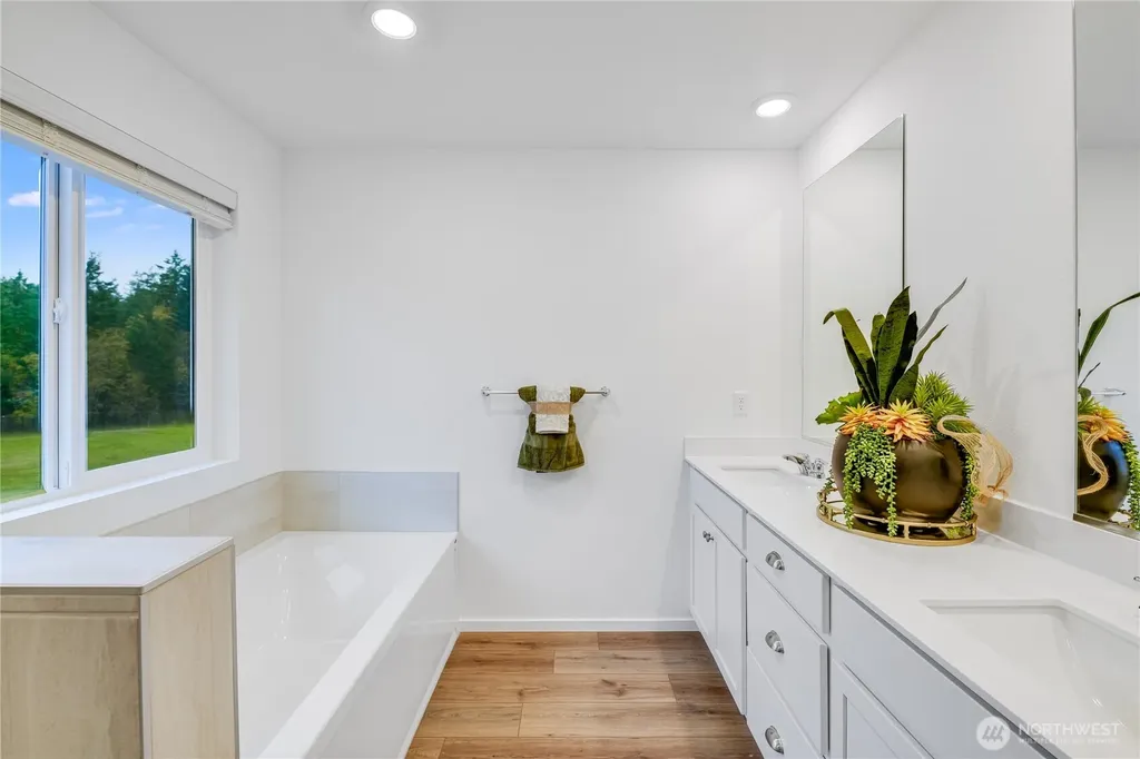2624 Wonderland Way Port Townsend WA 98368