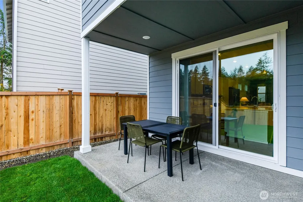 2624 Wonderland Way Port Townsend WA 98368