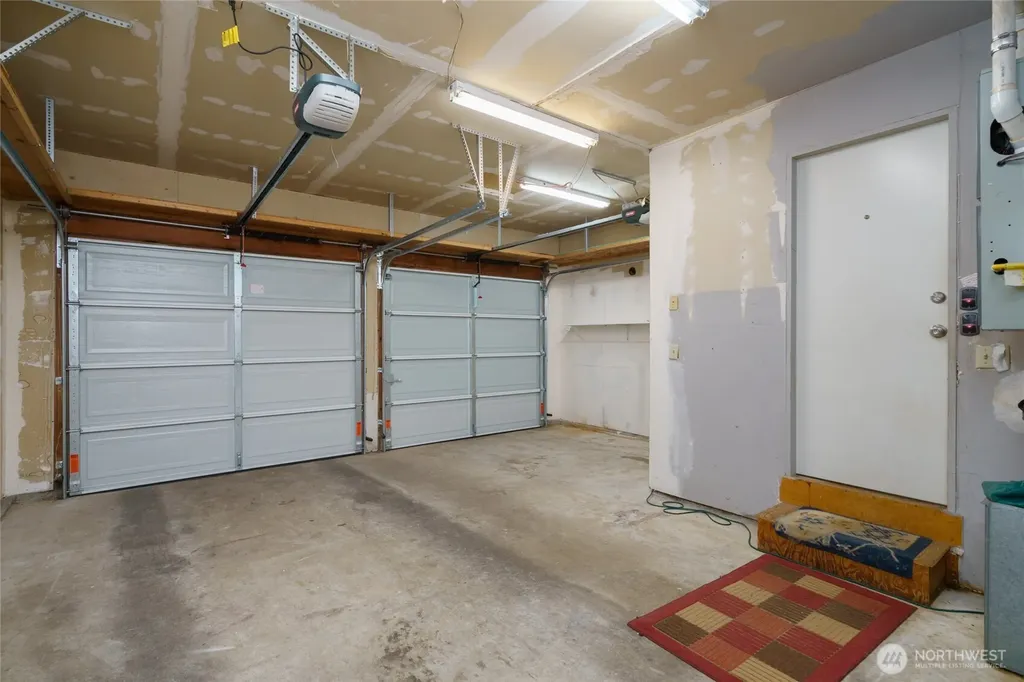 2003 Woodridge Avenue Mount Vernon WA 98273