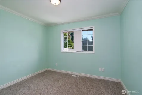 2003 Woodridge Avenue Mount Vernon WA 98273