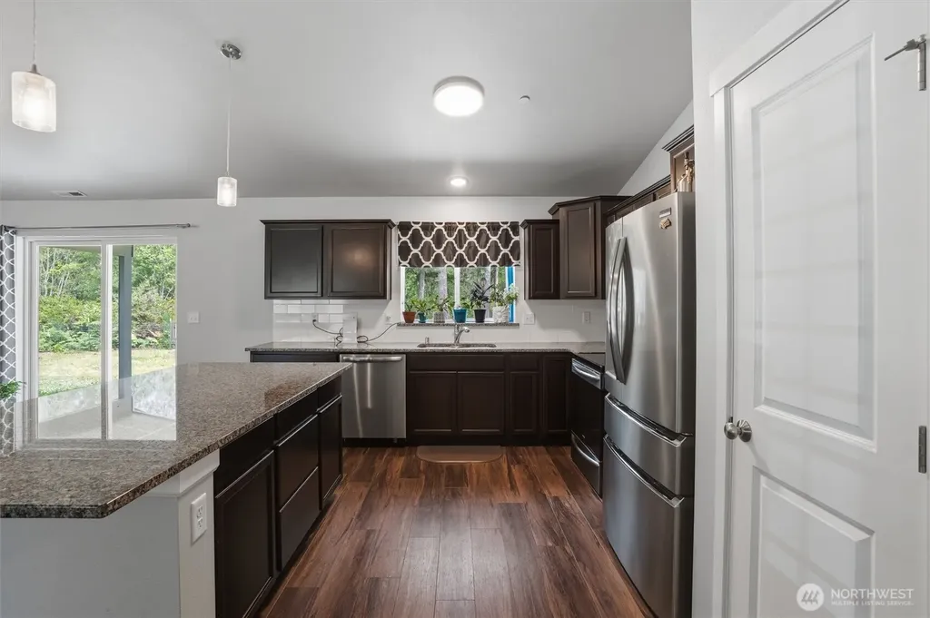 7219 182nd Avenue Ct NW Vaughn WA 98394