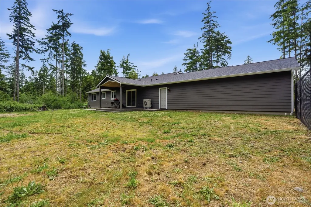 7219 182nd Avenue Ct NW Vaughn WA 98394