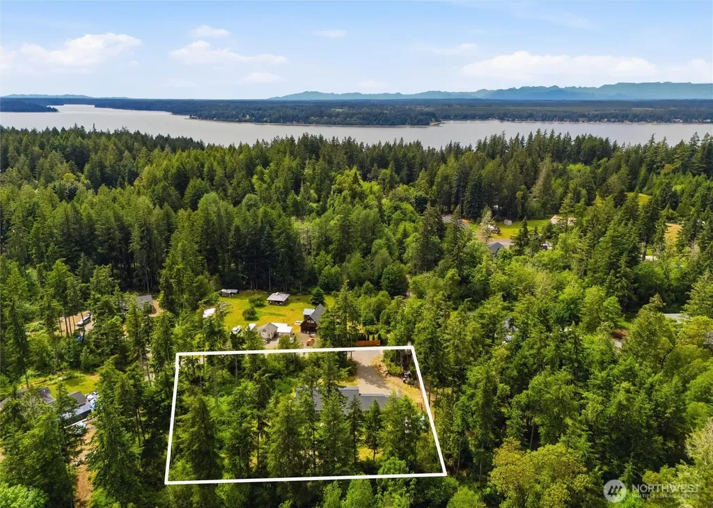 7219 182nd Avenue Ct NW Vaughn WA 98394