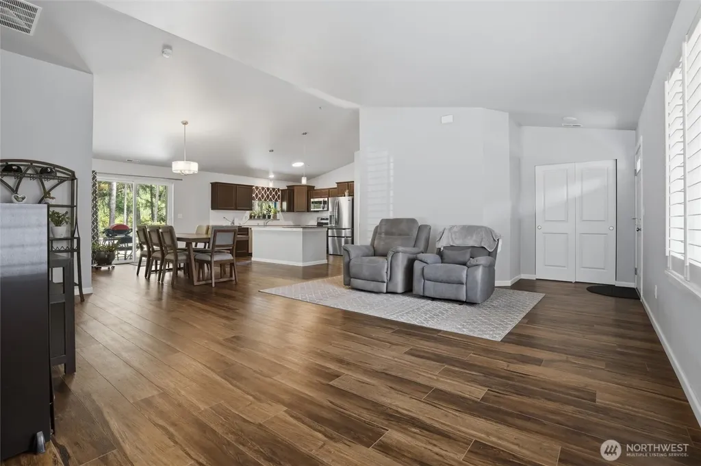 7219 182nd Avenue Ct NW Vaughn WA 98394