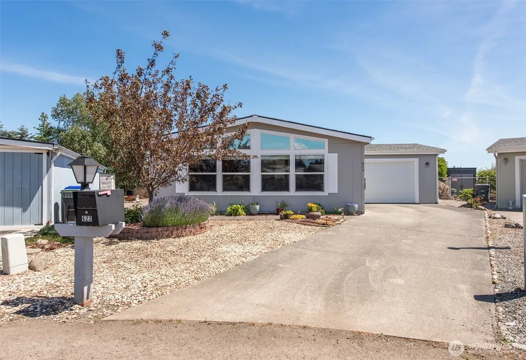 622 N Seventh Avenue Sequim WA 98382