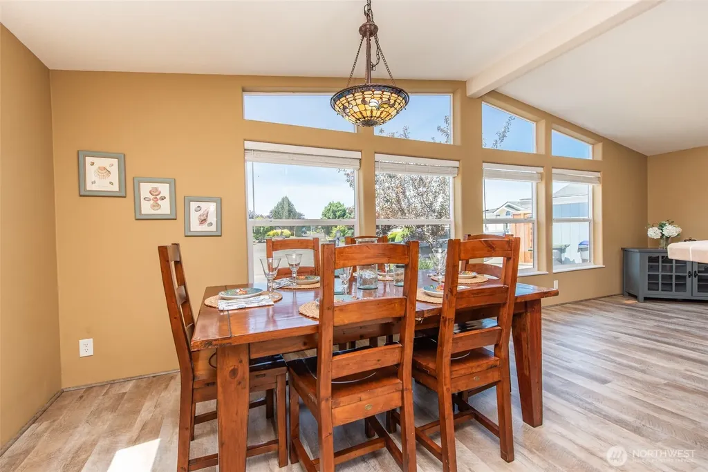 622 N Seventh Avenue Sequim WA 98382