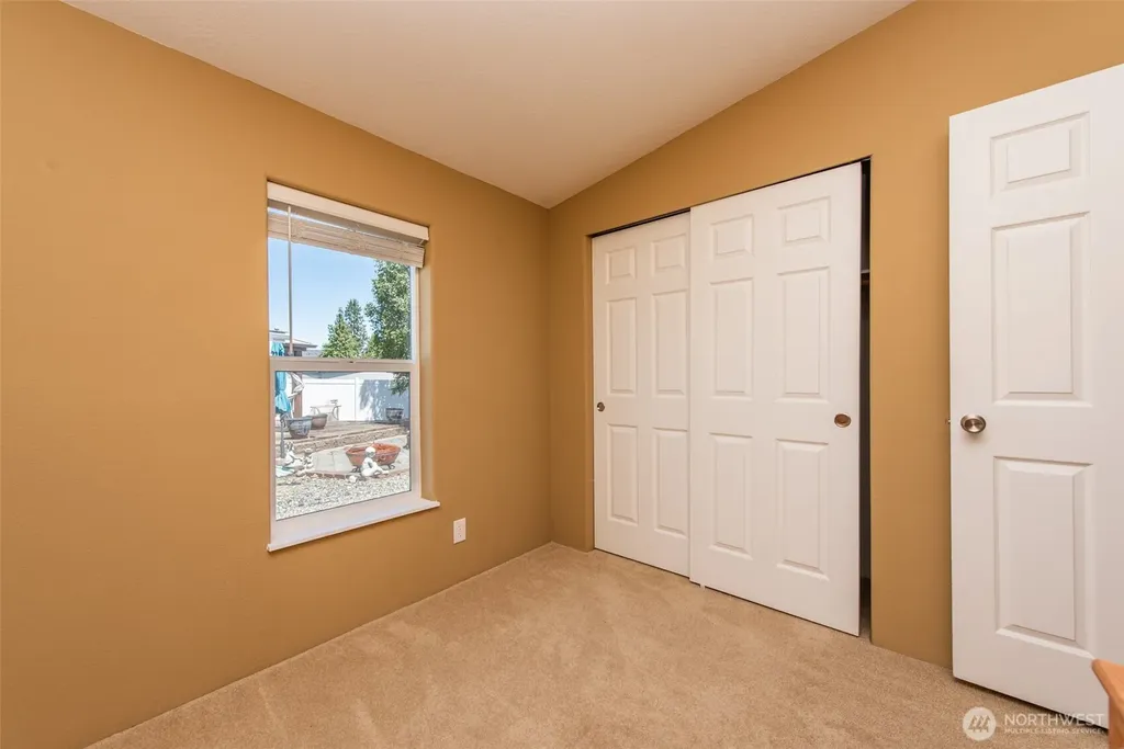 622 N Seventh Avenue Sequim WA 98382