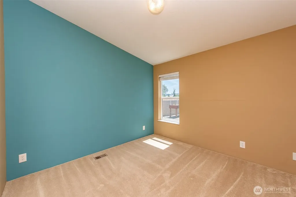 622 N Seventh Avenue Sequim WA 98382