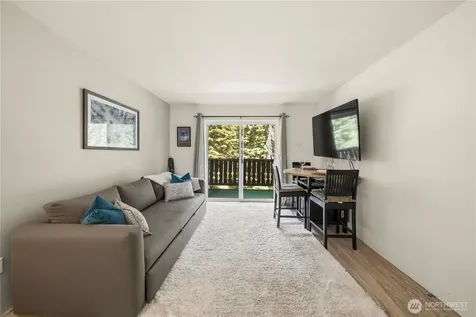74 Erste Street North Bend WA 98045