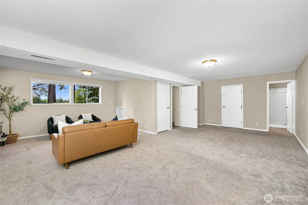 1322 Birch Street Bellingham WA 98229