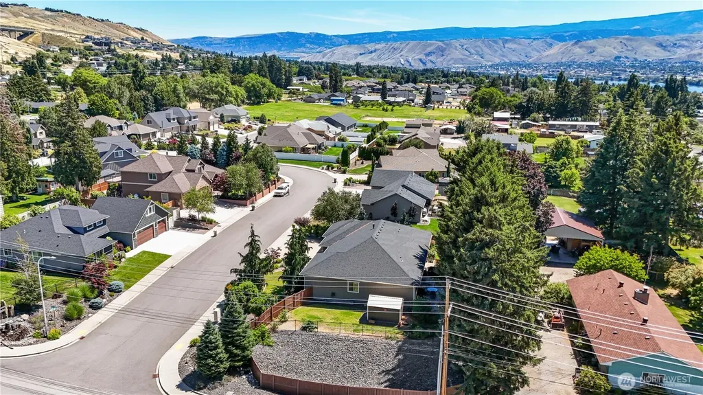 3484 Ashwood Drive East Wenatchee WA 98802