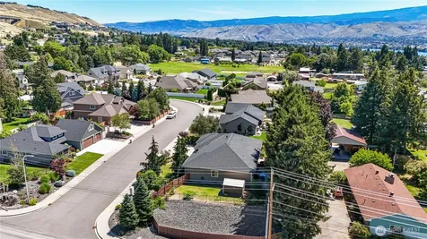 3484 Ashwood Drive East Wenatchee WA 98802