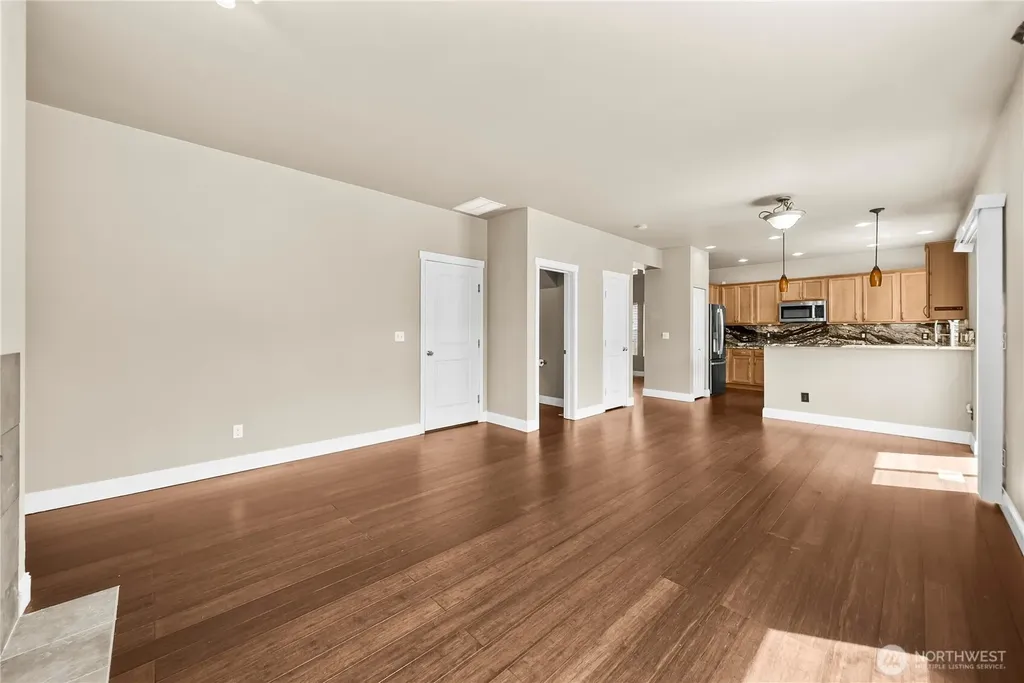 16216 23rd St E Lake Tapps WA 98391