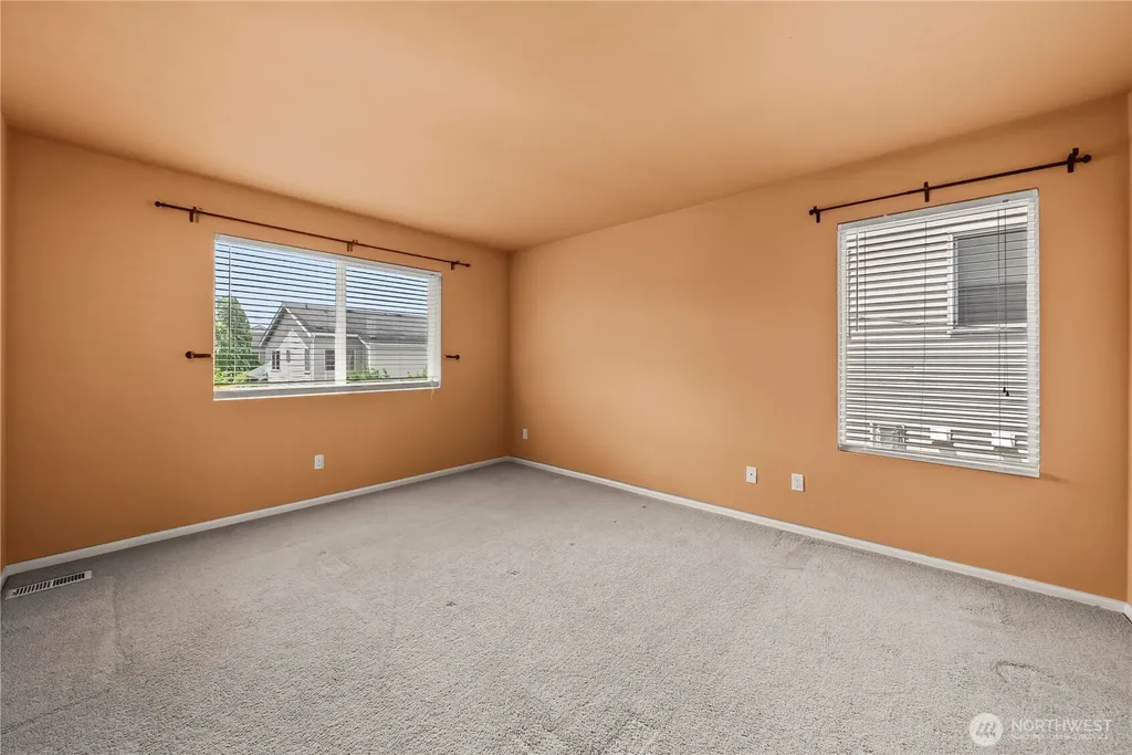 16216 23rd St E Lake Tapps WA 98391