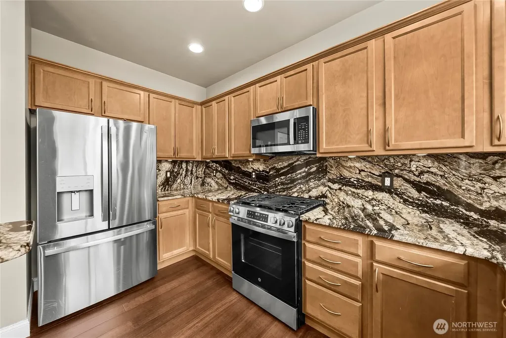 16216 23rd St E Lake Tapps WA 98391