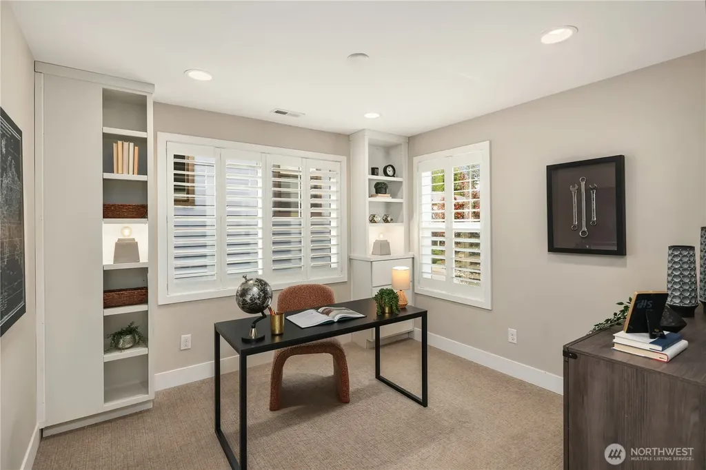 1444 242nd Avenue NE Sammamish WA 98074