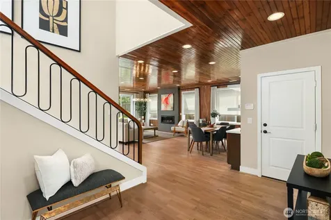 1444 242nd Avenue NE Sammamish WA 98074